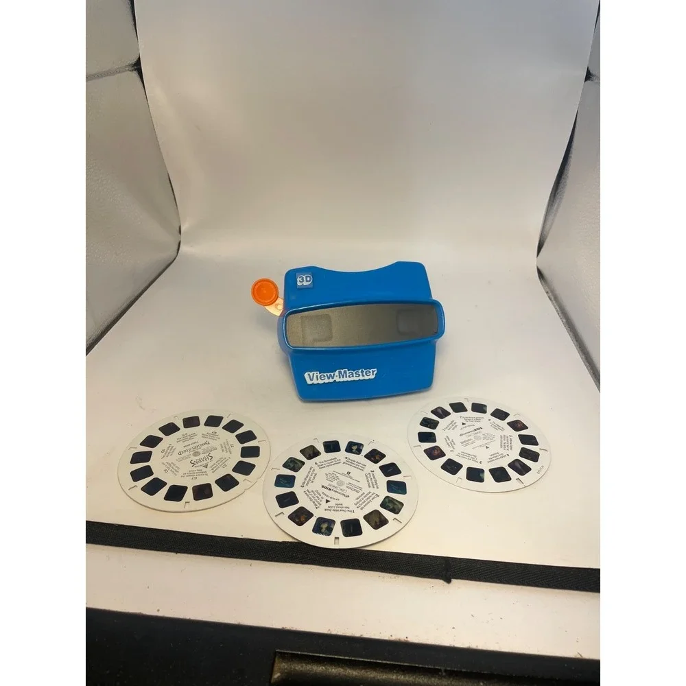 View-Master 3 Reels Look And See In 3-D And Blue Viewer.